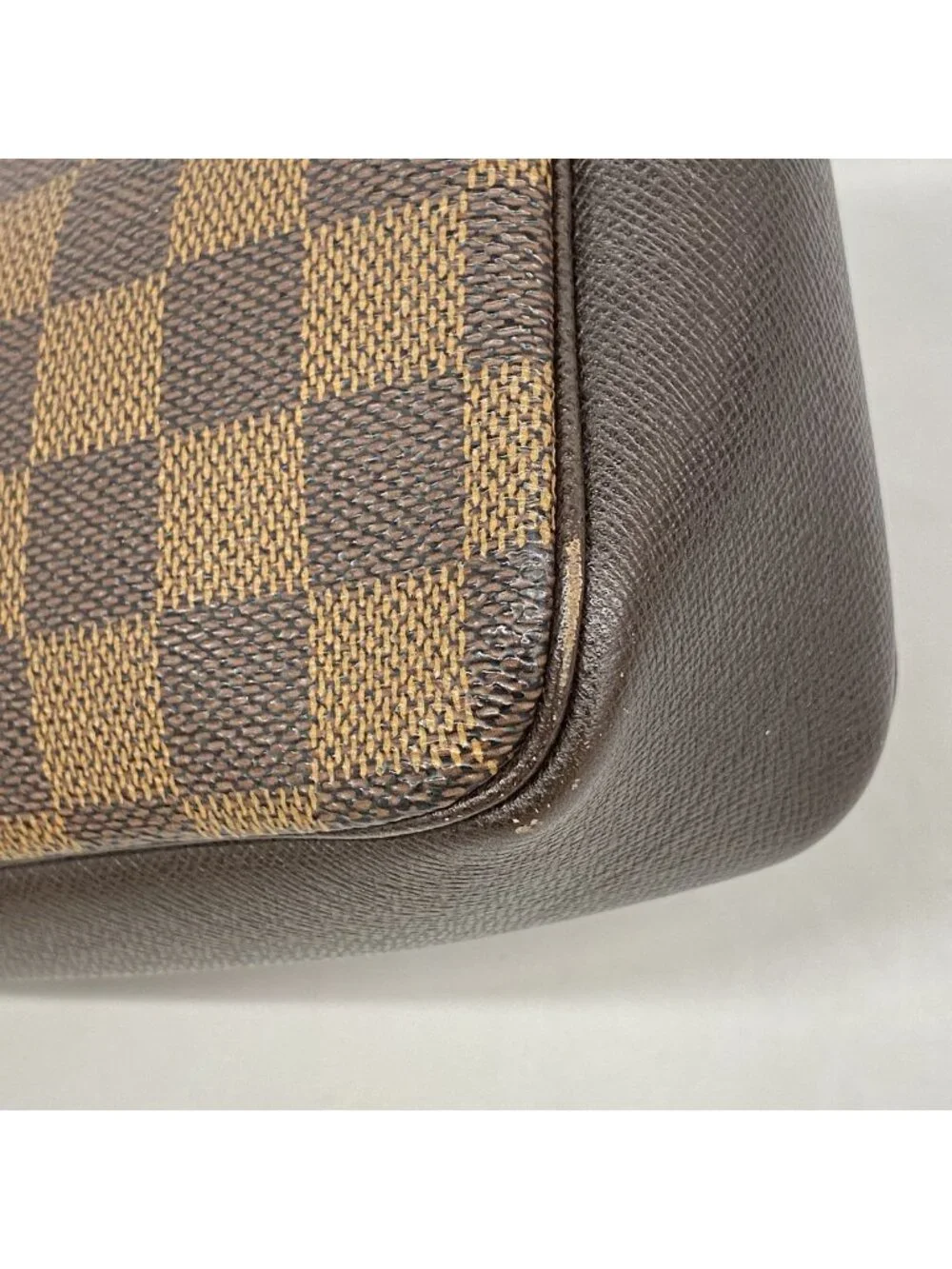 Louis Vuitton Pouch Damier Trousse Makeup Ebene